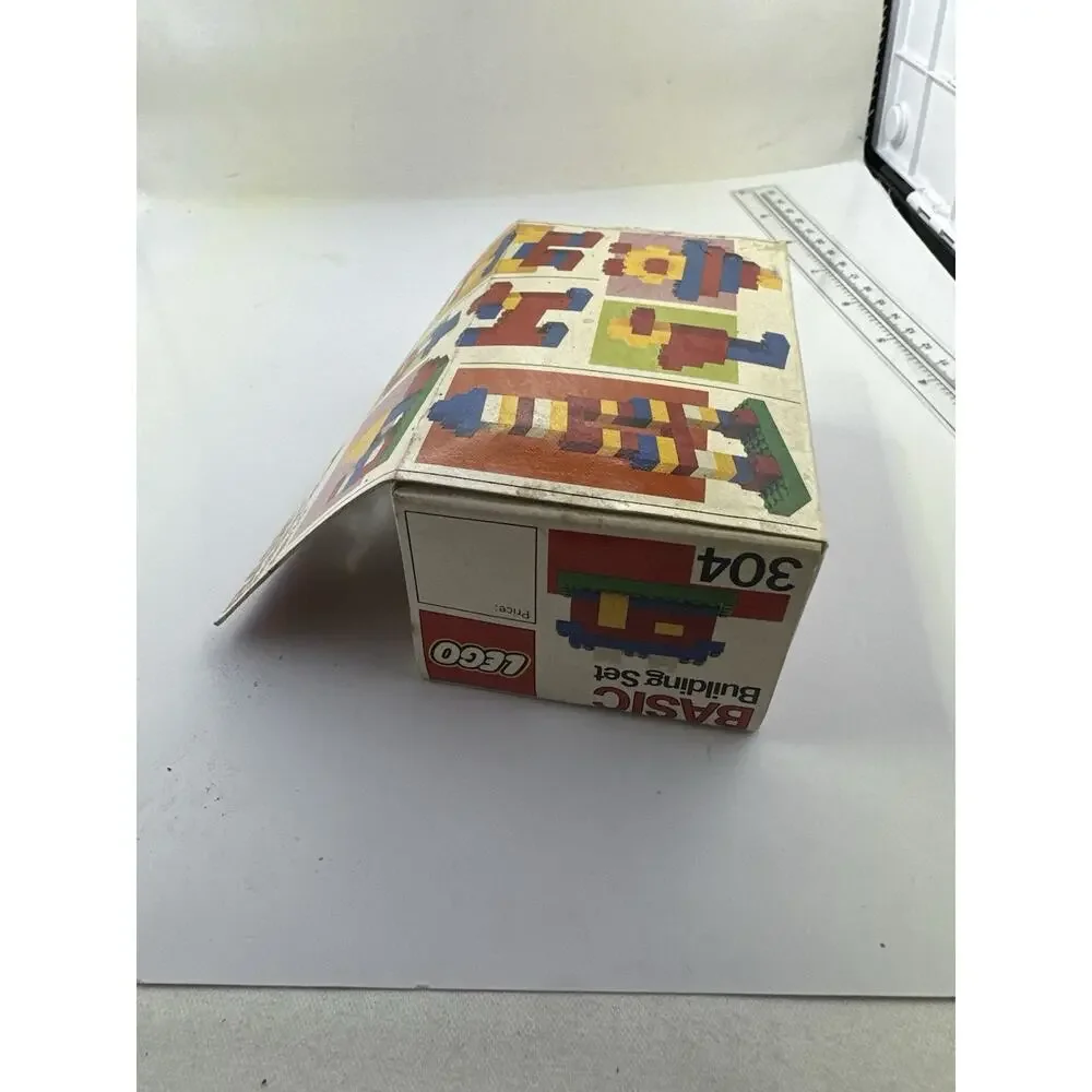 New LEGO 304 BASIC Building Set 1985 Vintage New Sealed Classic Bricks Rare